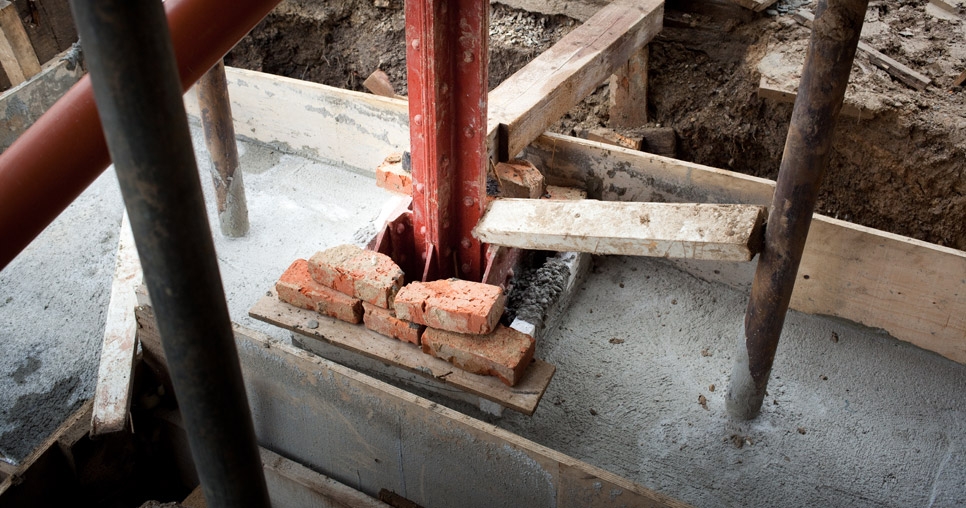Concreting of the foundation wells under the supporting steel column of the garden terrace 2011, photograph: David Židlický