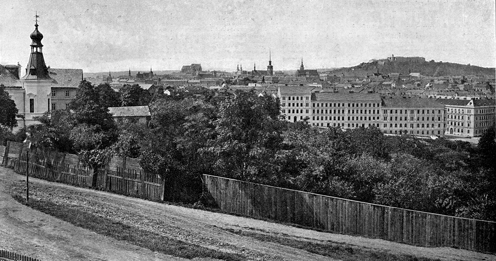 Černopolní Street in the year 1899, on the left Villa Kaiser, in the rear, construction work on Antonína Slavíka street