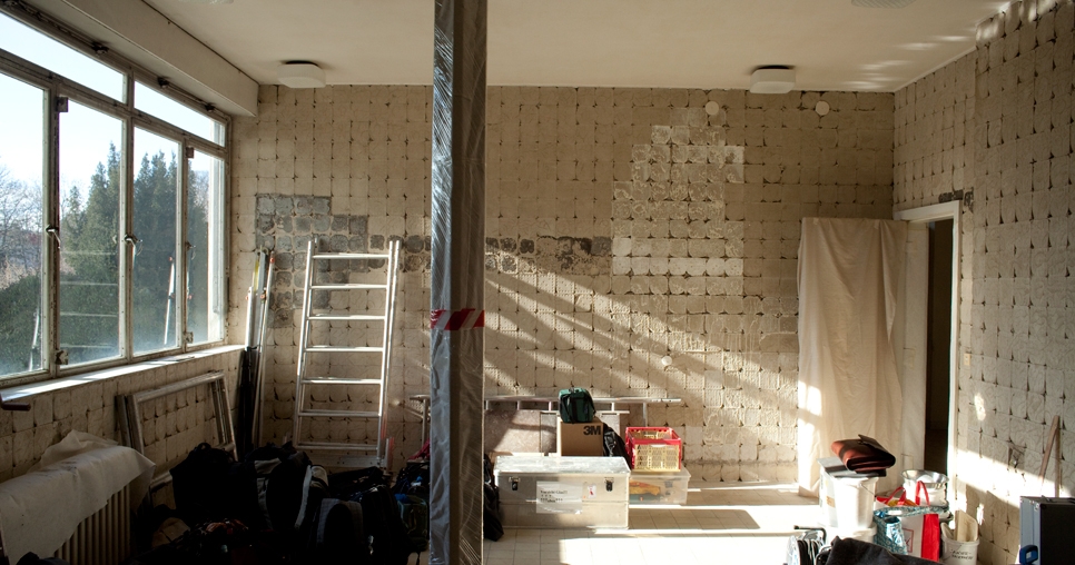 Restoration campaign; kitchen room (2nd floor), 2010, photograph: David Židlický