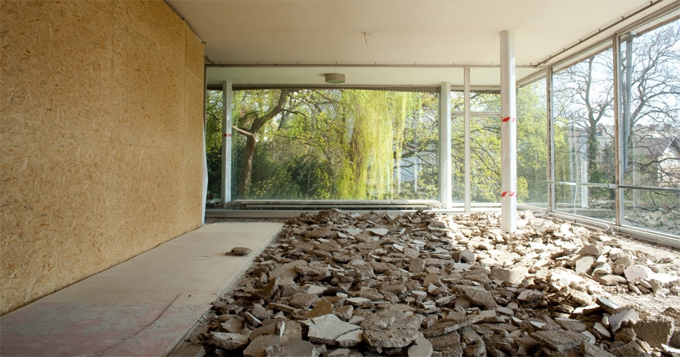 Main living room (2nd floor); removal of concrete floor from the 1980’s, 2010, photograph: David Židlický